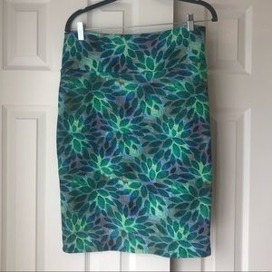 LulaRoe Cassie skirt